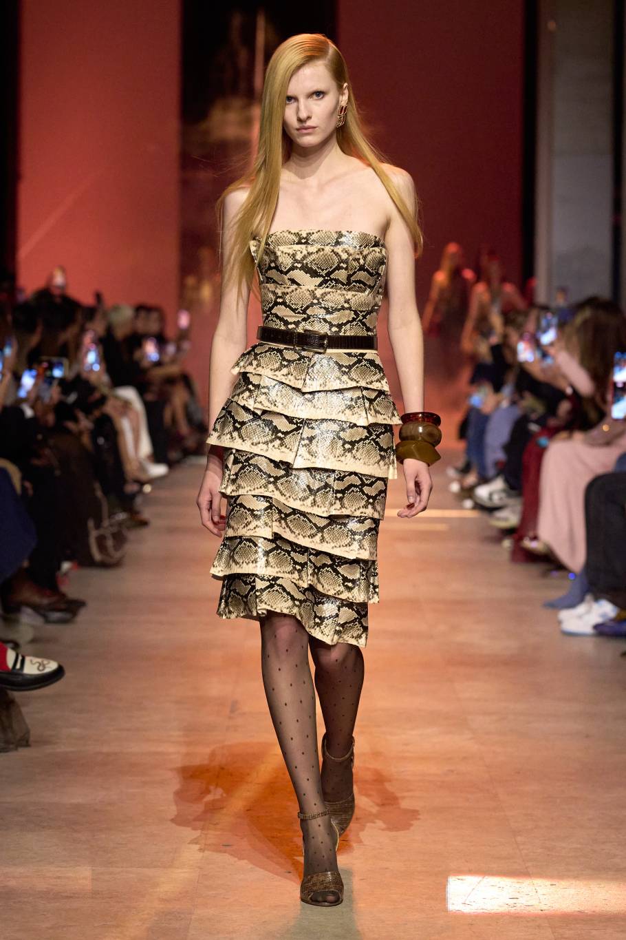 ELIESAABRTWSS26_LOOK2_891620 ELIESAABRTWSS26_LOOK2_891620